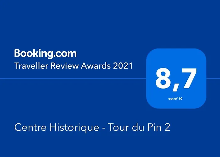 Centre Historique - Tour du Pin 2